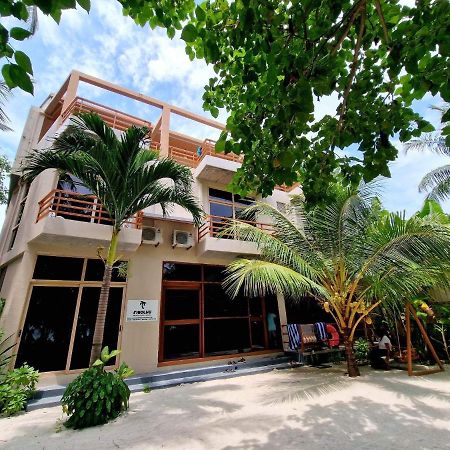 Finolhu Beach Guest House Фелиду Екстериор снимка