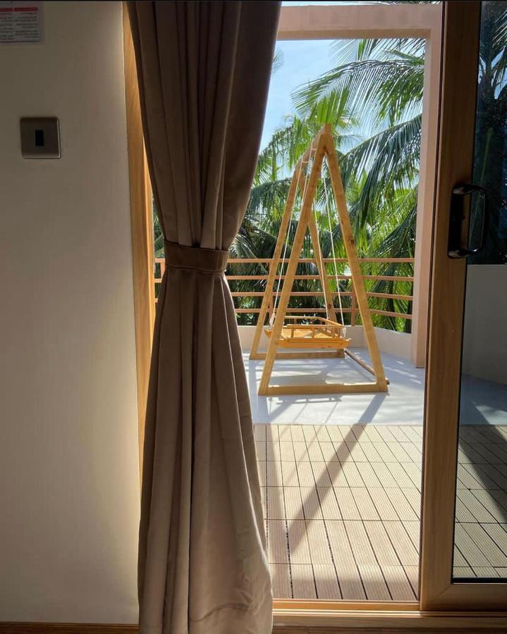 Finolhu Beach Guest House Фелиду Екстериор снимка