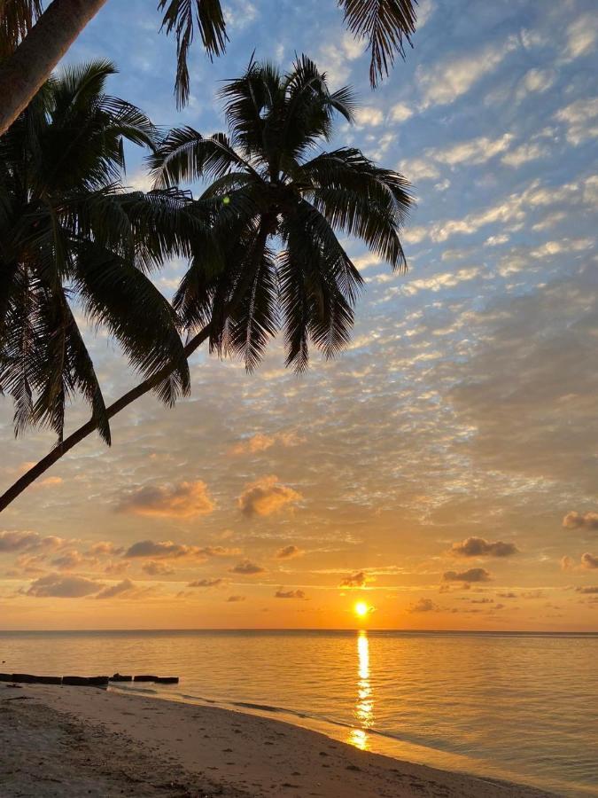 Finolhu Beach Guest House Фелиду Екстериор снимка