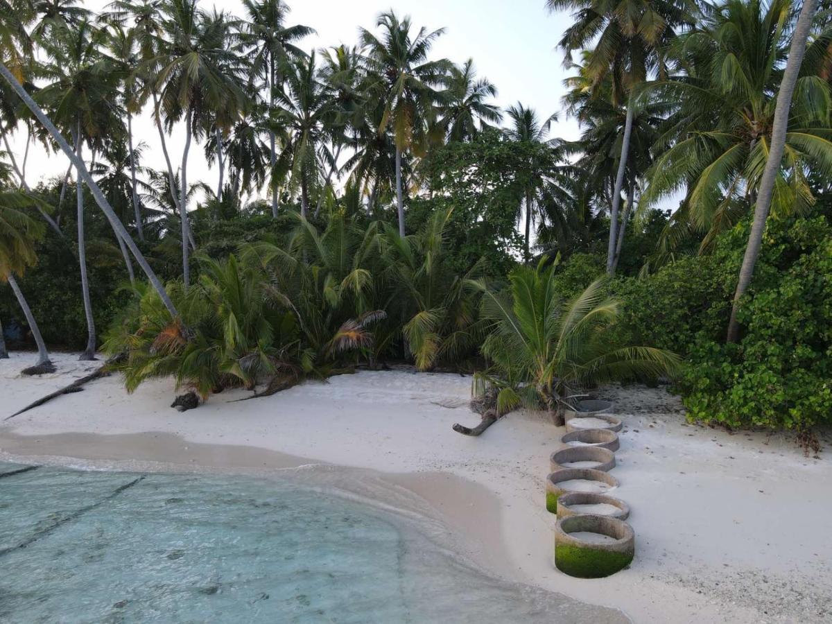 Finolhu Beach Guest House Фелиду Екстериор снимка