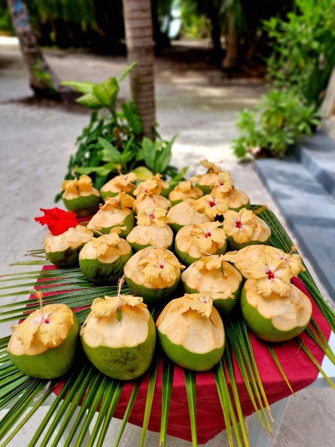 Finolhu Beach Guest House Фелиду Екстериор снимка