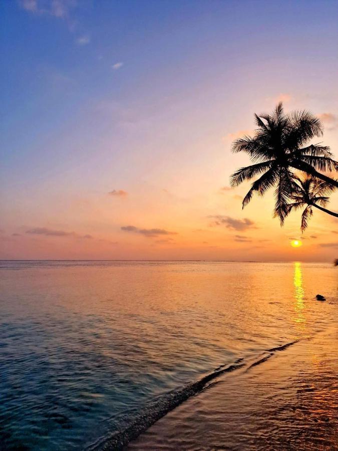 Finolhu Beach Guest House Фелиду Екстериор снимка